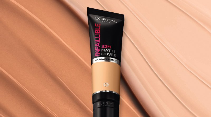 Alt: Base de maquillaje de San Valentin